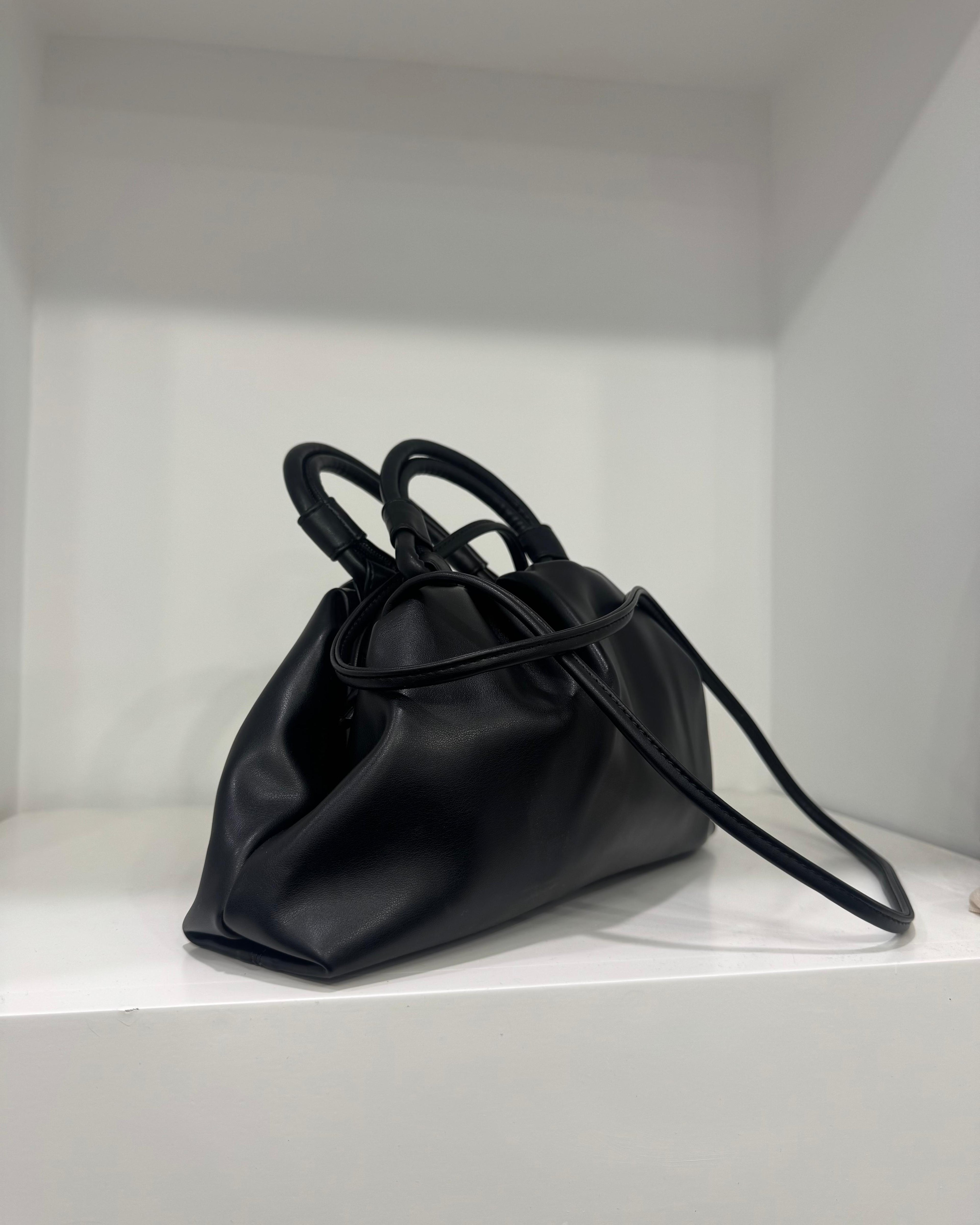 Borsa Pouch Nera